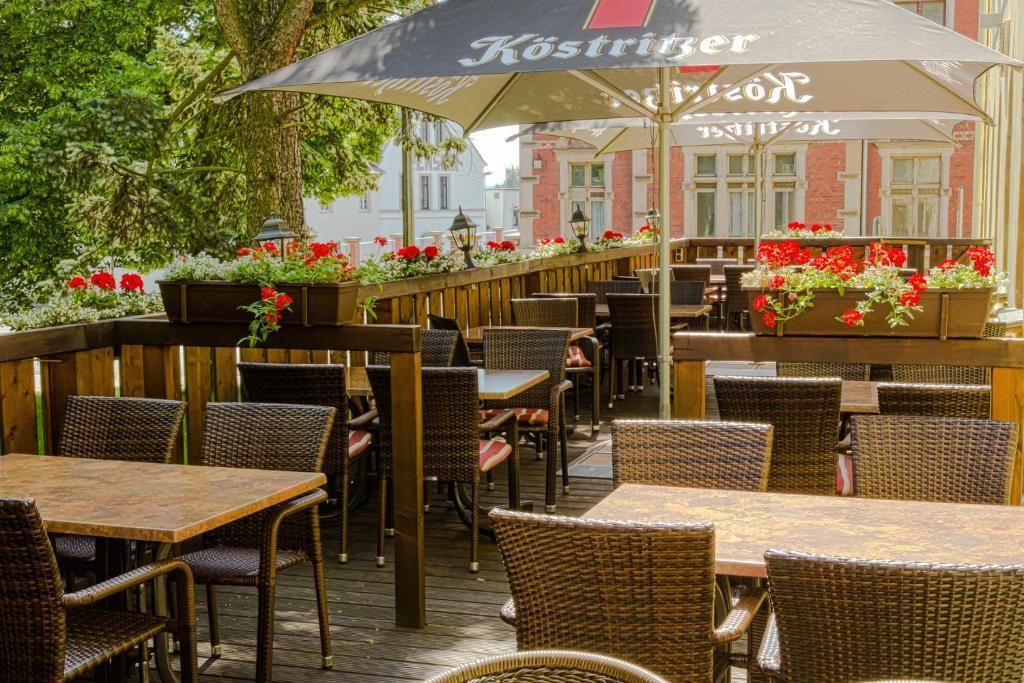 Hotel Zur Post In Вурцен Экстерьер фото