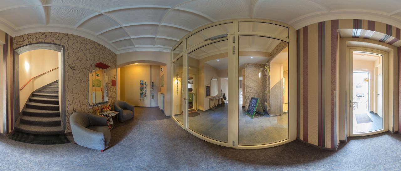 Hotel Zur Post In Вурцен Экстерьер фото